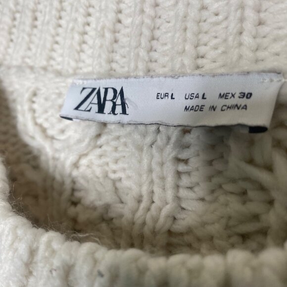 Zara Chunky Cable Knit Pearl Embellished Sweater Womens L Ivory - Picture 2 of 8